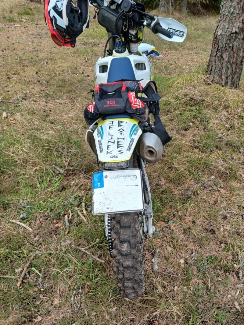 Dabas liegumā pārbaudīta motociklistu grupa