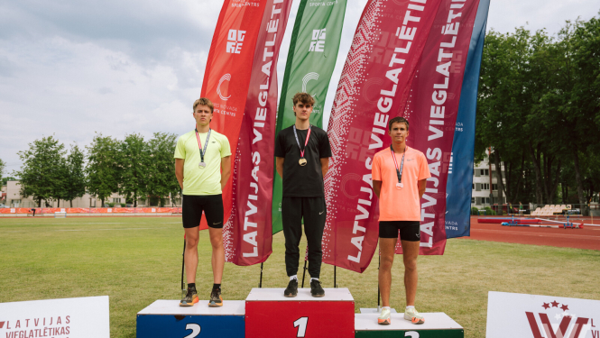 Sportisti ar medaļām