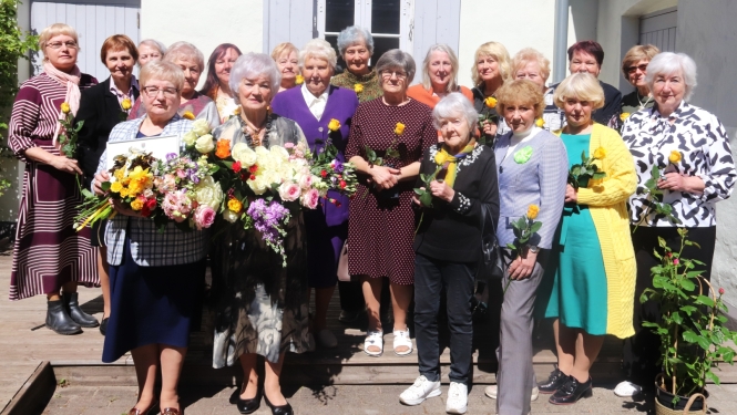 Ventspils novada sieviešu apvienība “Spārni” nosvin 25 gadu jubileju