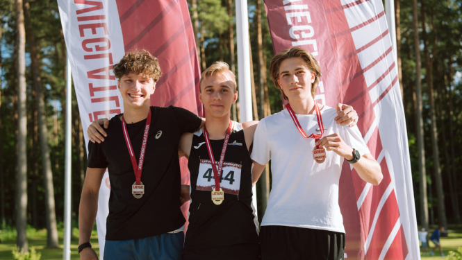 Sportisti ar medaļām
