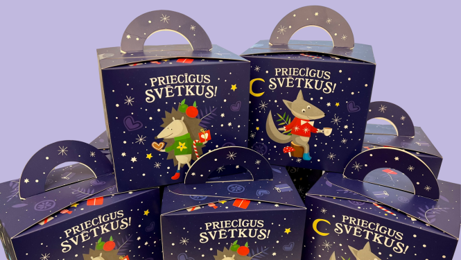 Ziemassvētku saldumu paciņas