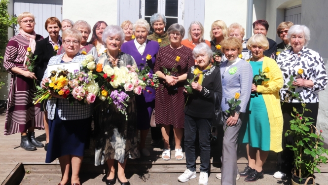 Ventspils novada sieviešu apvienība “Spārni” nosvin 25 gadu jubileju