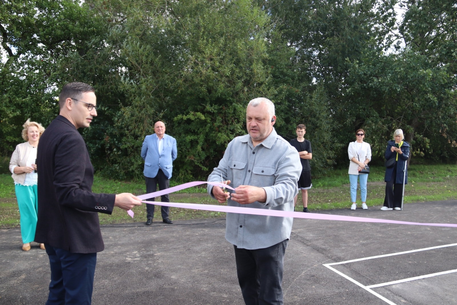 Tārgalē pabeigta 3x3 basketbola laukuma izbūve un teritorijas labiekārtošana