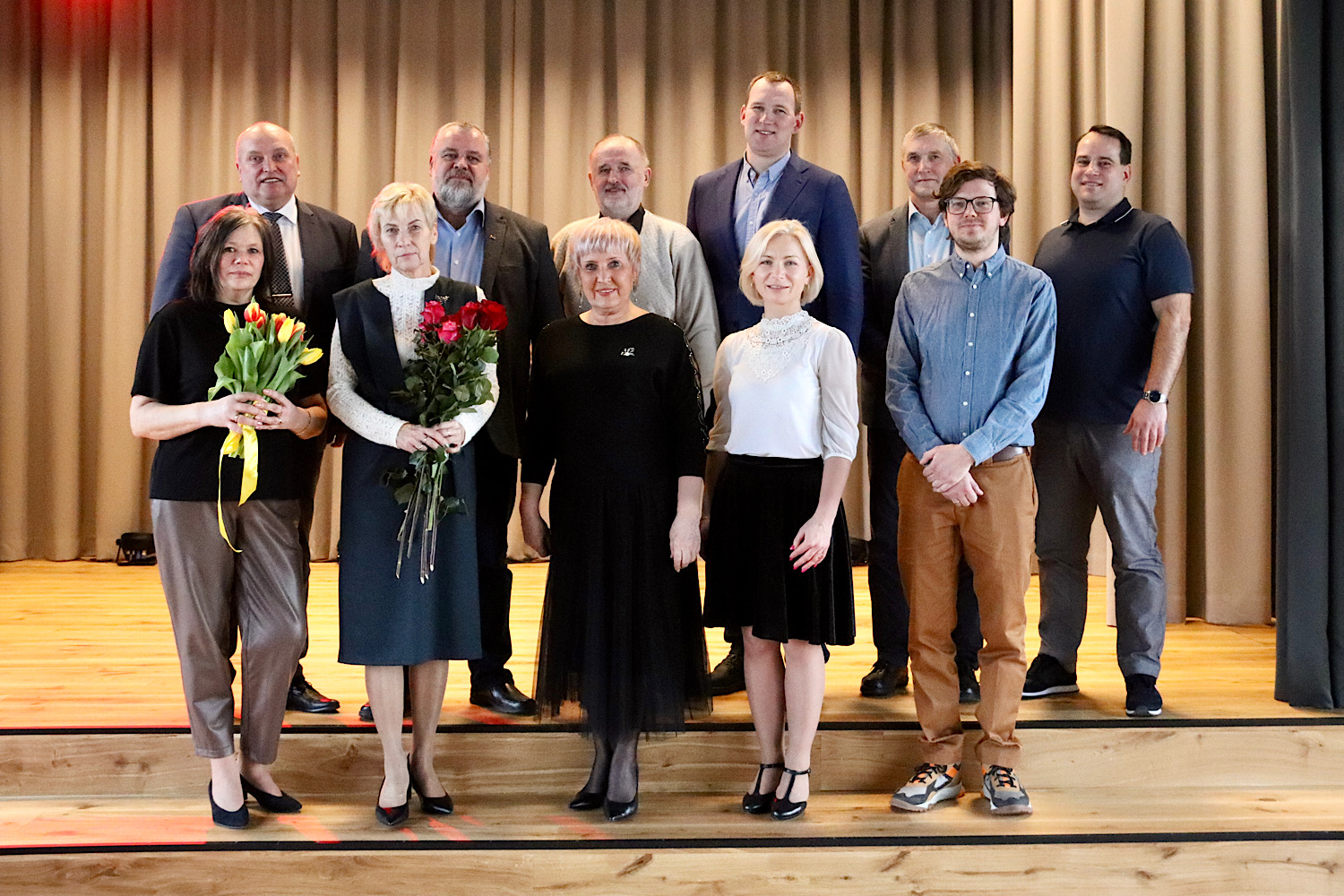 Projektā iesaistīto kopbilde