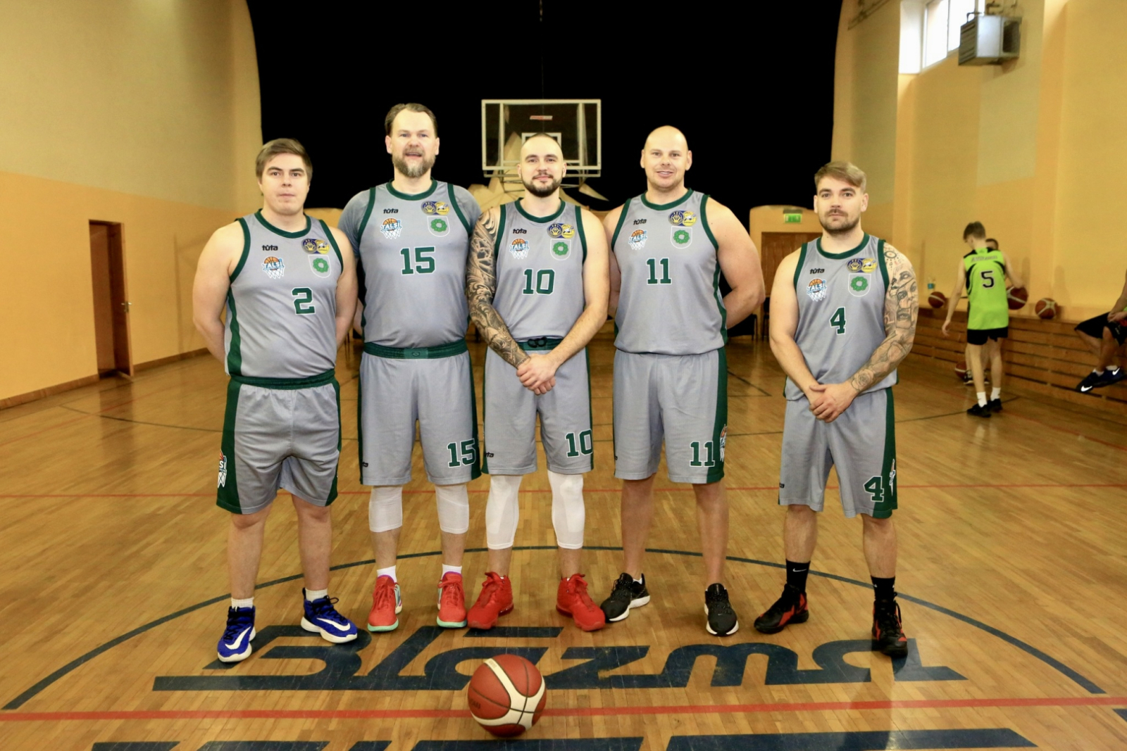 Turnīra dalībnieki
