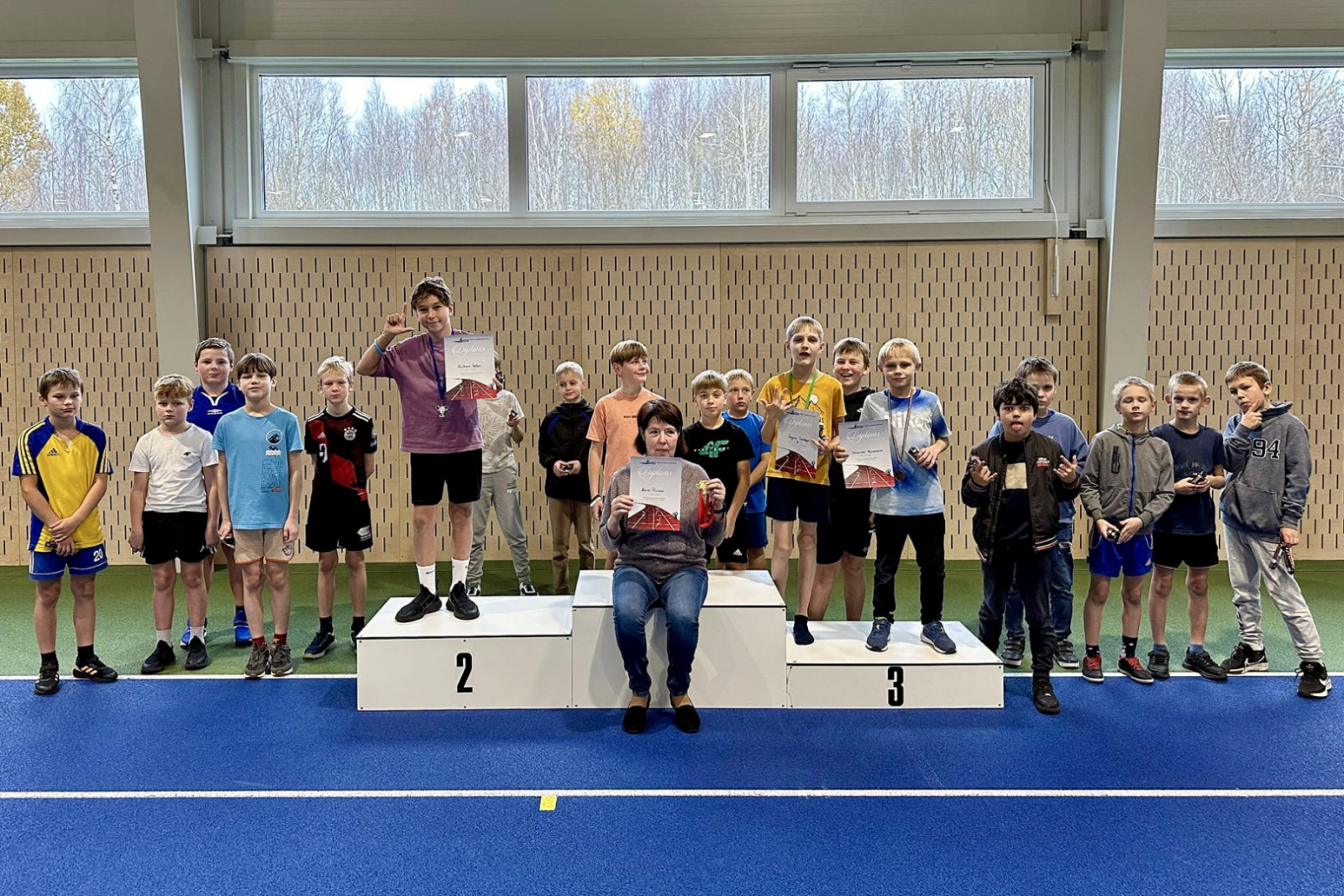 Sportisti ar diplomiem