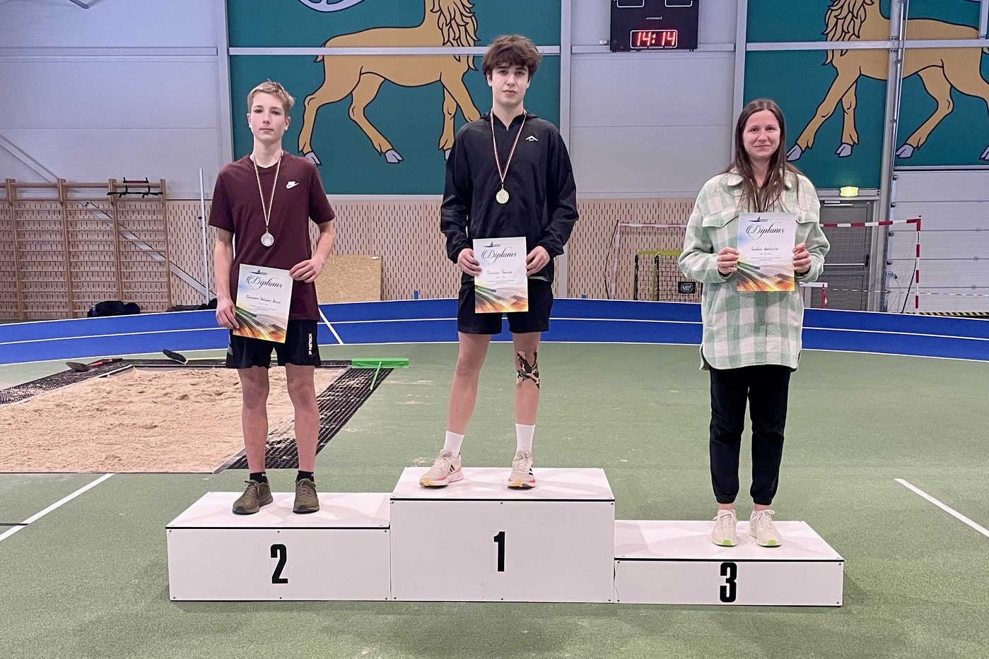 Sportisti ar diplomiem