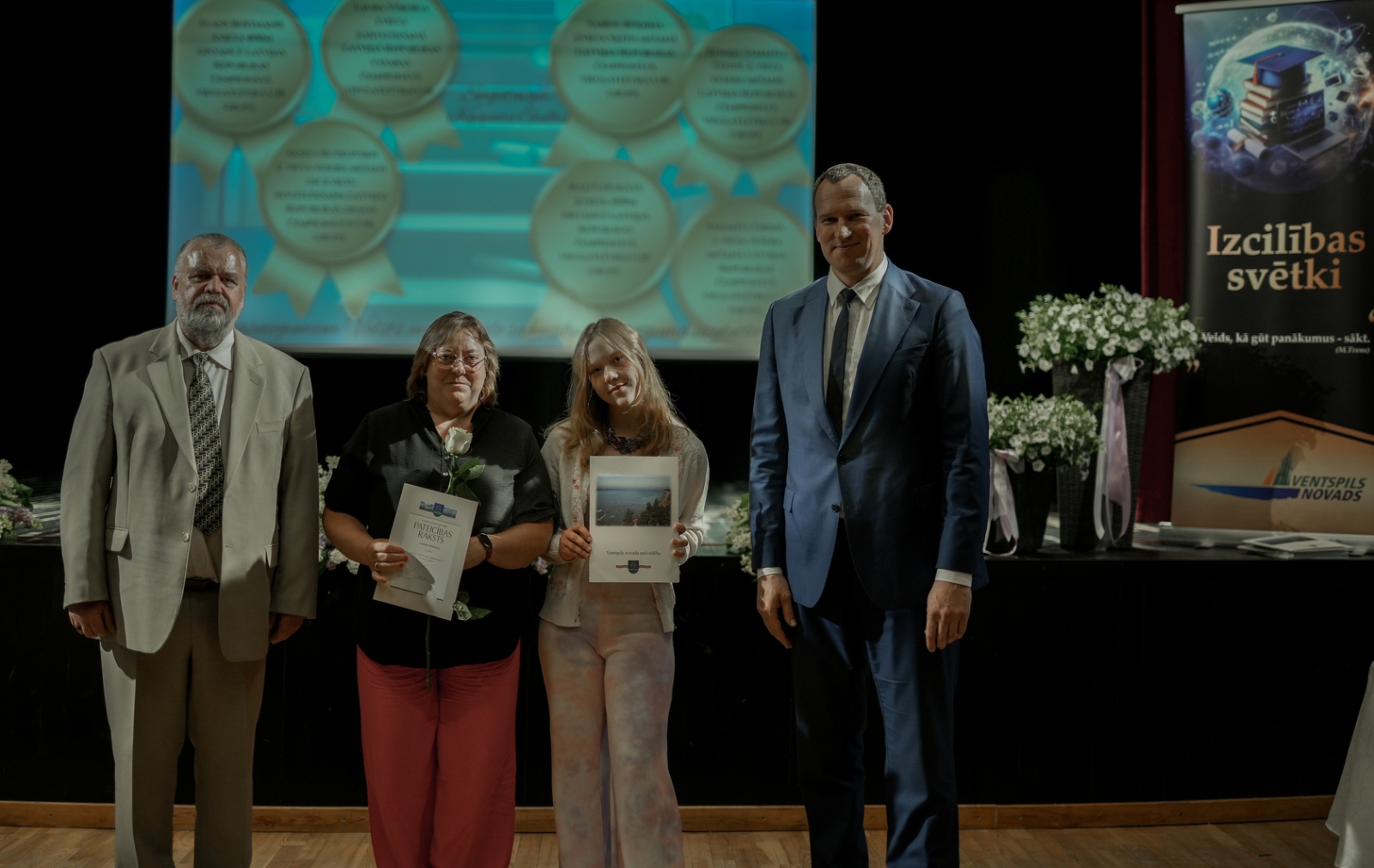 Ugālē Izcilības svētkos sveic skolēnus, sportistus un pedagogus