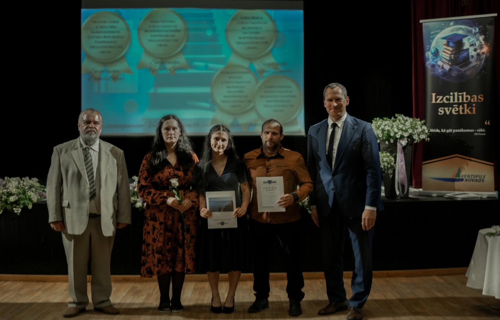 Ugālē Izcilības svētkos sveic skolēnus, sportistus un pedagogus