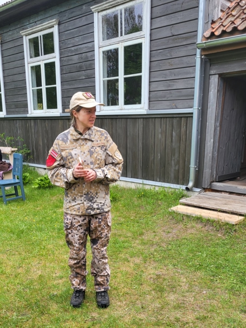 Normunds Zariņš sapulcinājis viesus dalībai konferencē “Citāda saruna par 4. maiju’’