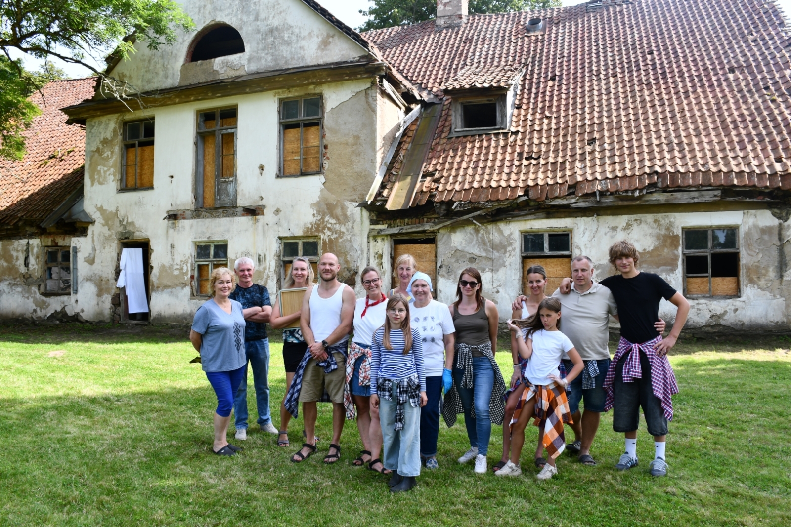 Tērandes muižas saimnieki un palīgi