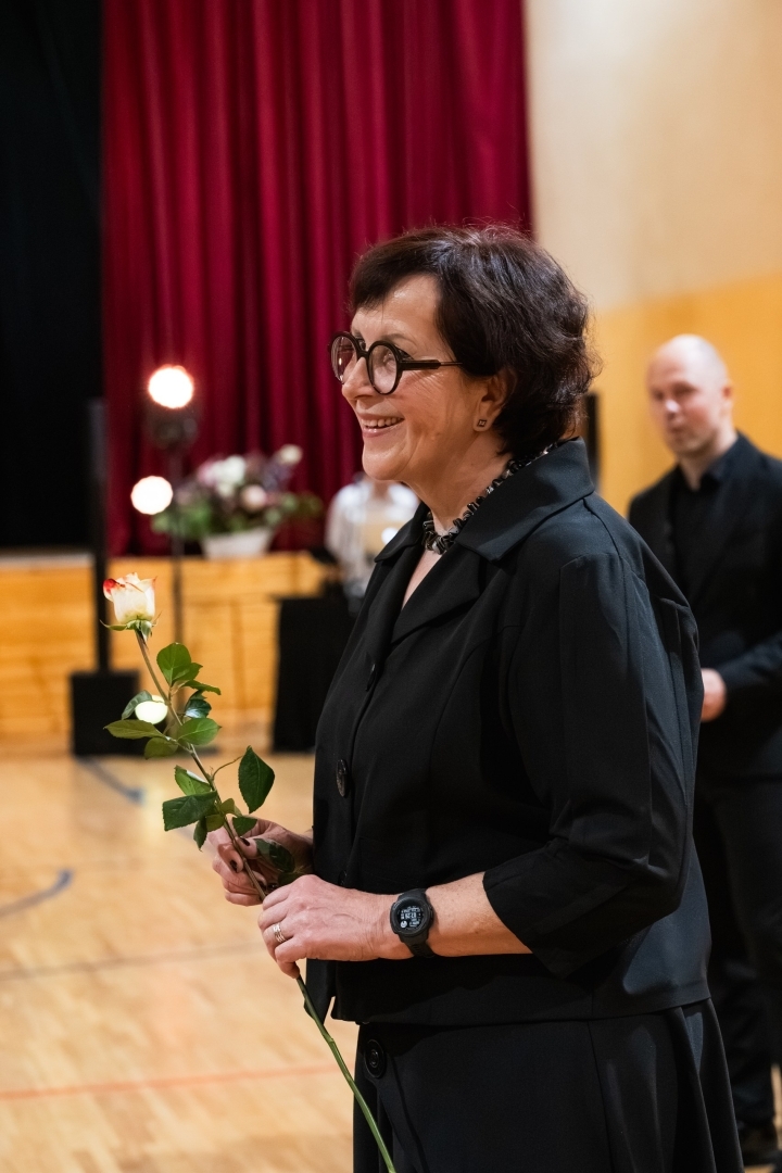 Puzes pamatskolai nosvinēta 150 gadu jubileja