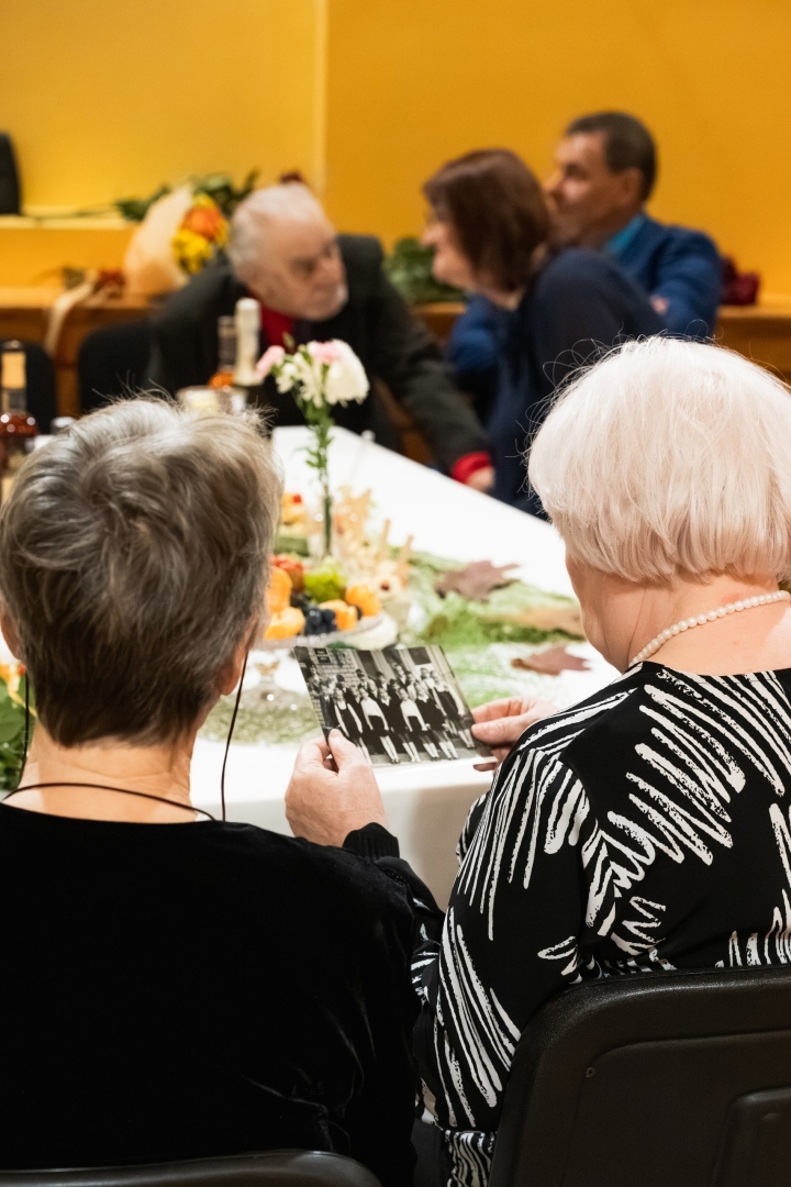 Puzes pamatskolai nosvinēta 150 gadu jubileja