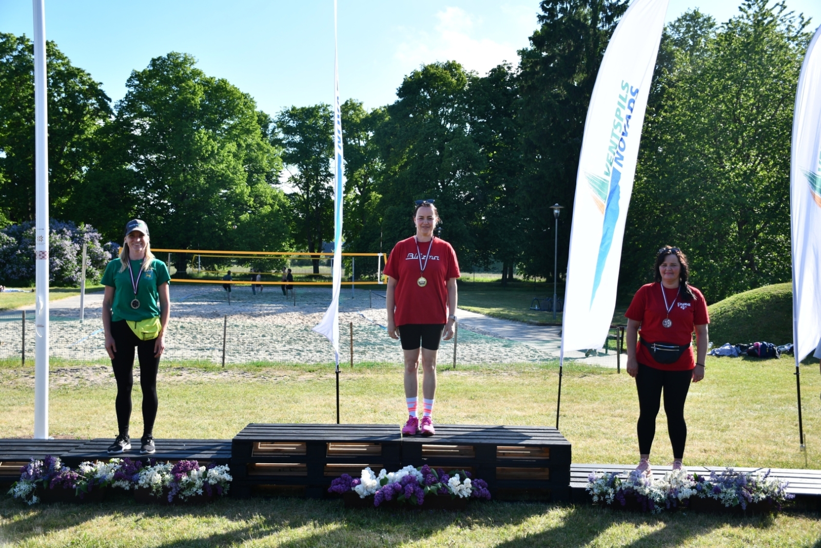 Popē aizvadīti novada sporta svētki