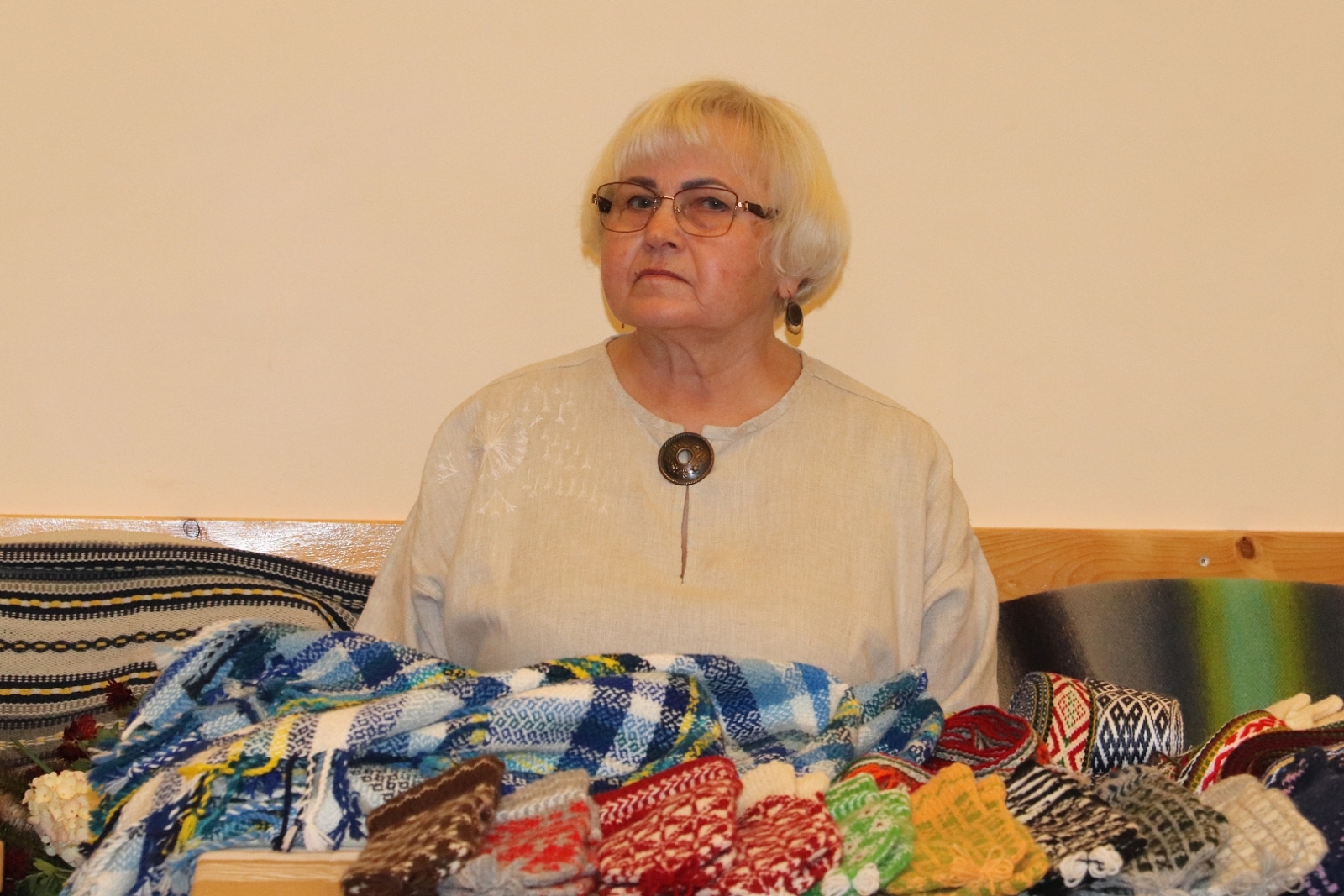Ances kultūras namā “Paukers” kopā ar tuvākiem un tālākiem viesiem nosvinēja savu 30. jubileju, svētkus apvienojot ar tradicionālo amatnieku spietu