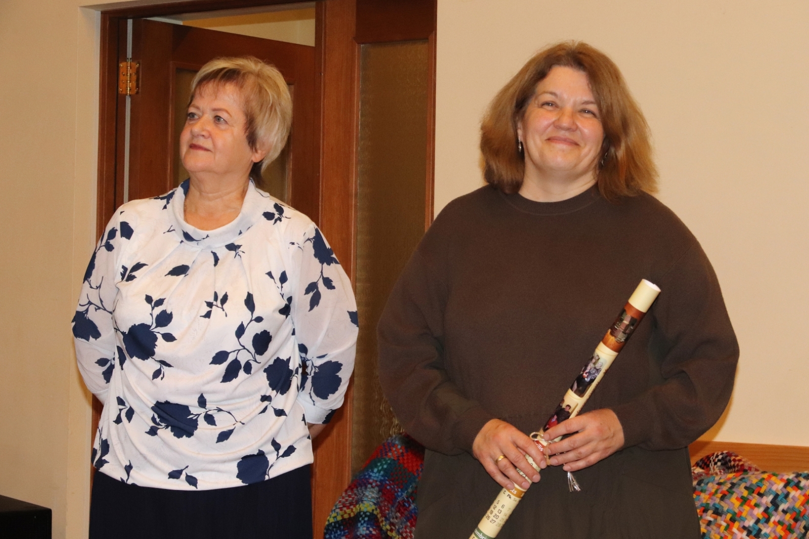 Ances kultūras namā “Paukers” kopā ar tuvākiem un tālākiem viesiem nosvinēja savu 30. jubileju, svētkus apvienojot ar tradicionālo amatnieku spietu