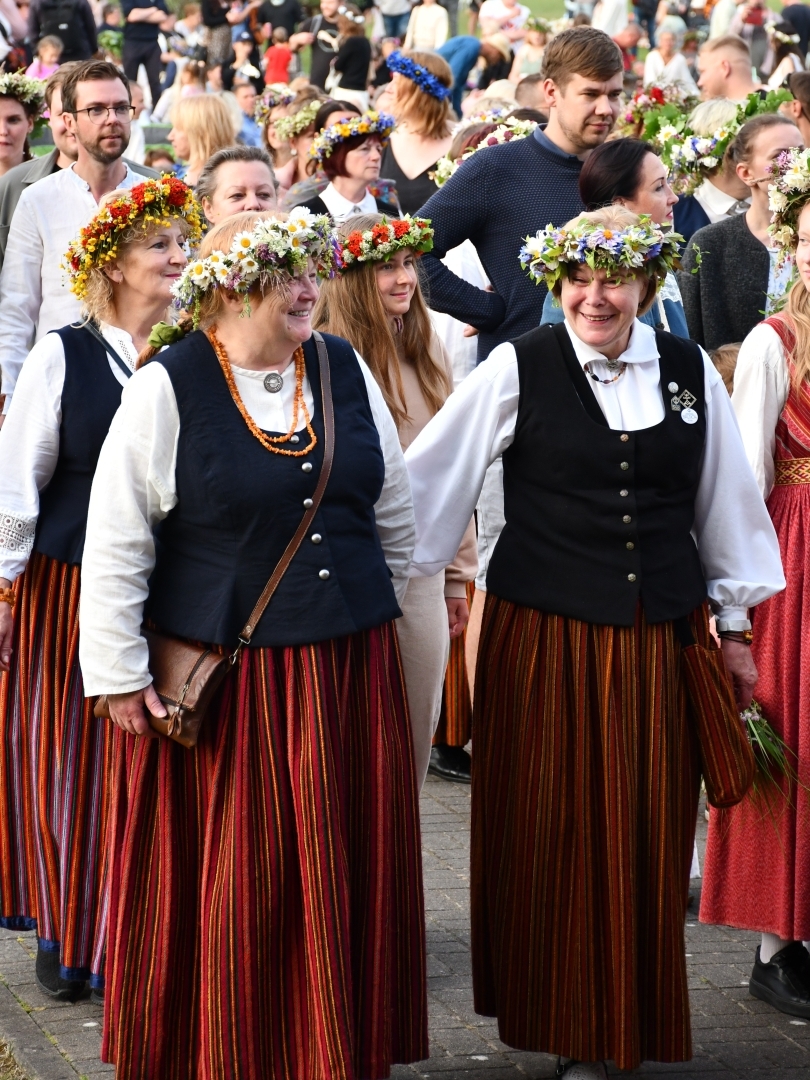 Aizvadīti saulgriežu svētki Jūrkalnē