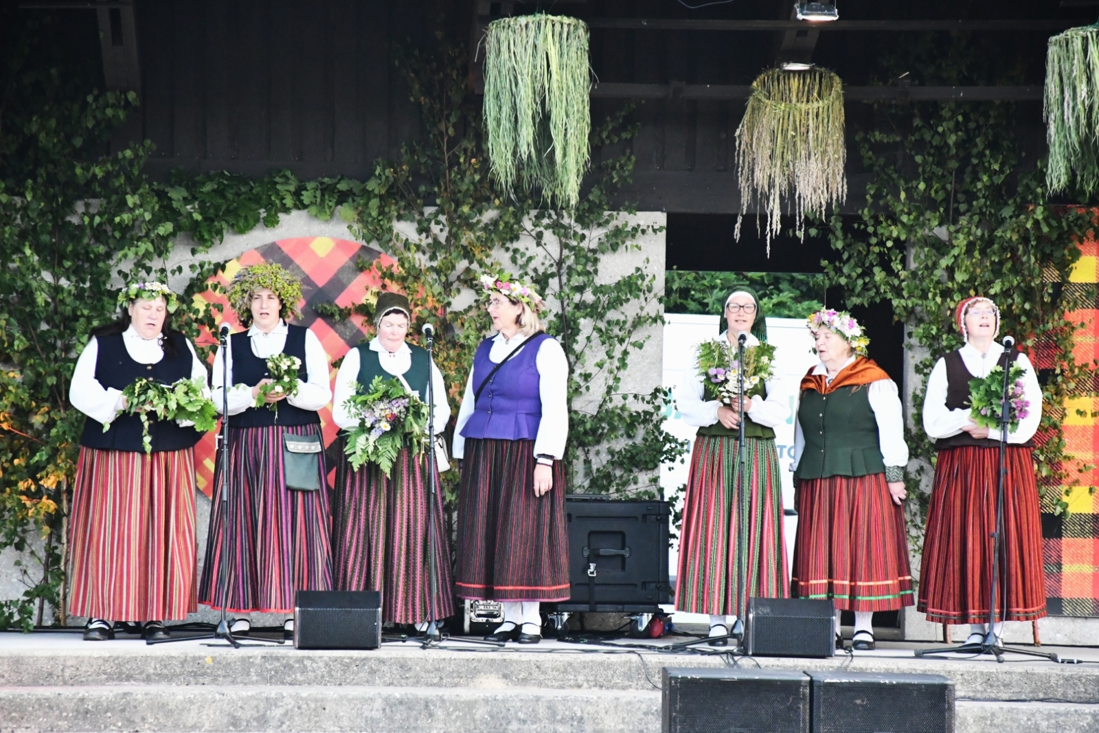 Aizvadīti saulgriežu svētki Jūrkalnē