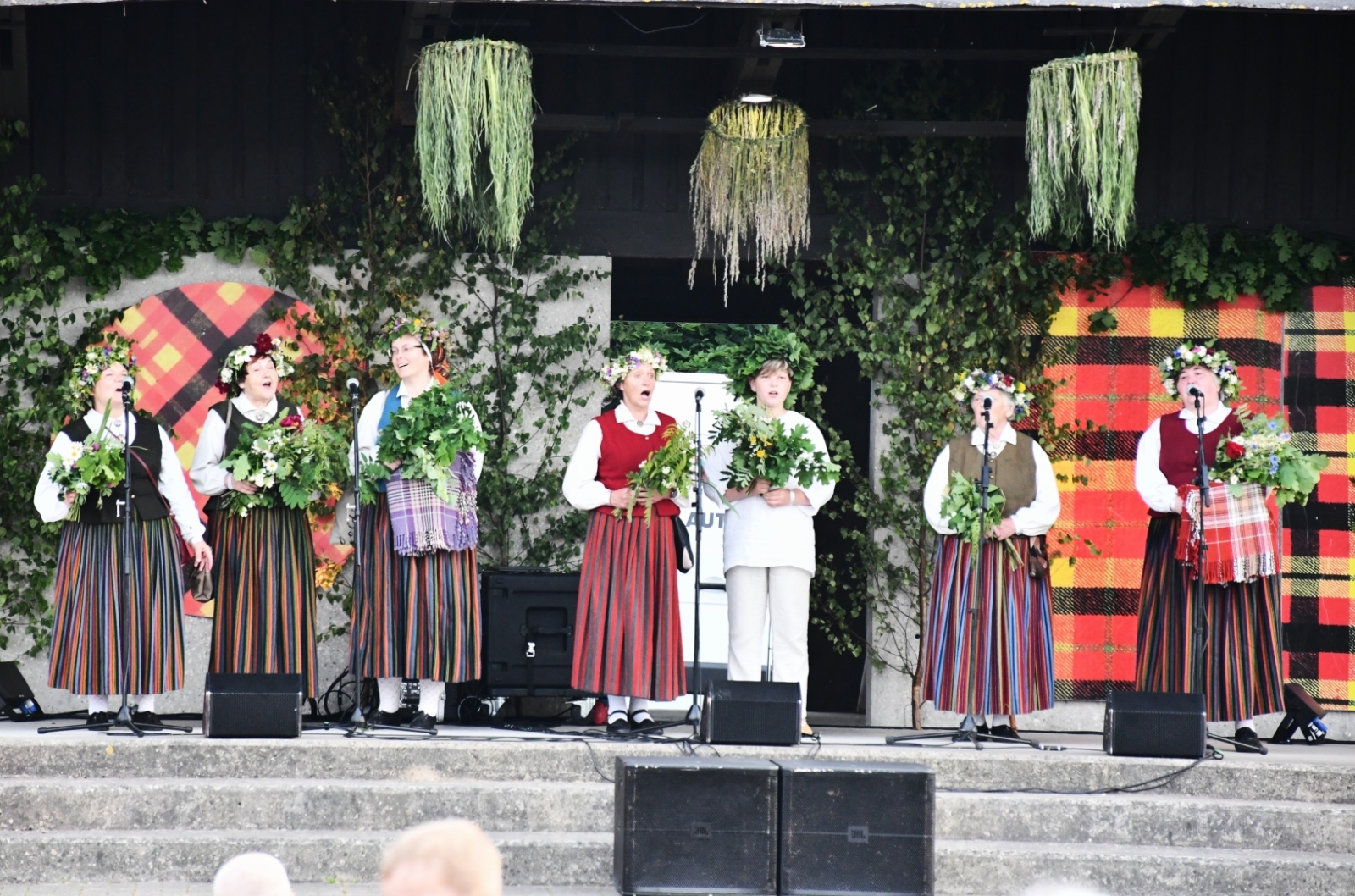 Aizvadīti saulgriežu svētki Jūrkalnē