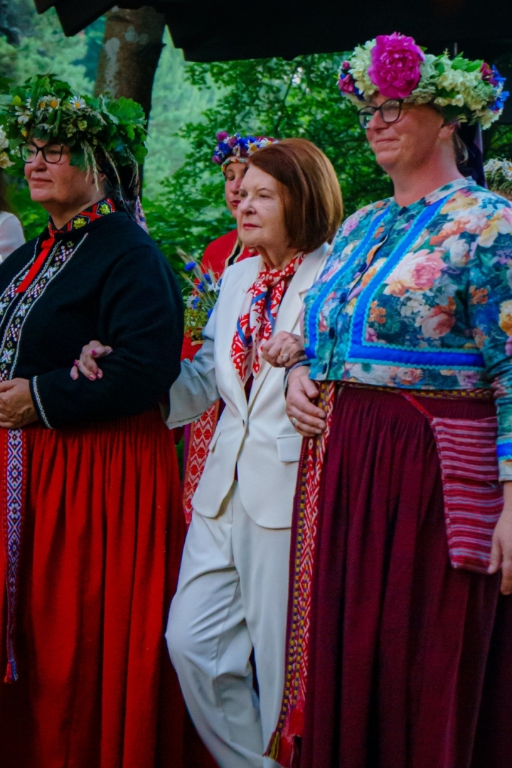 Aizvadīti saulgriežu svētki Jūrkalnē