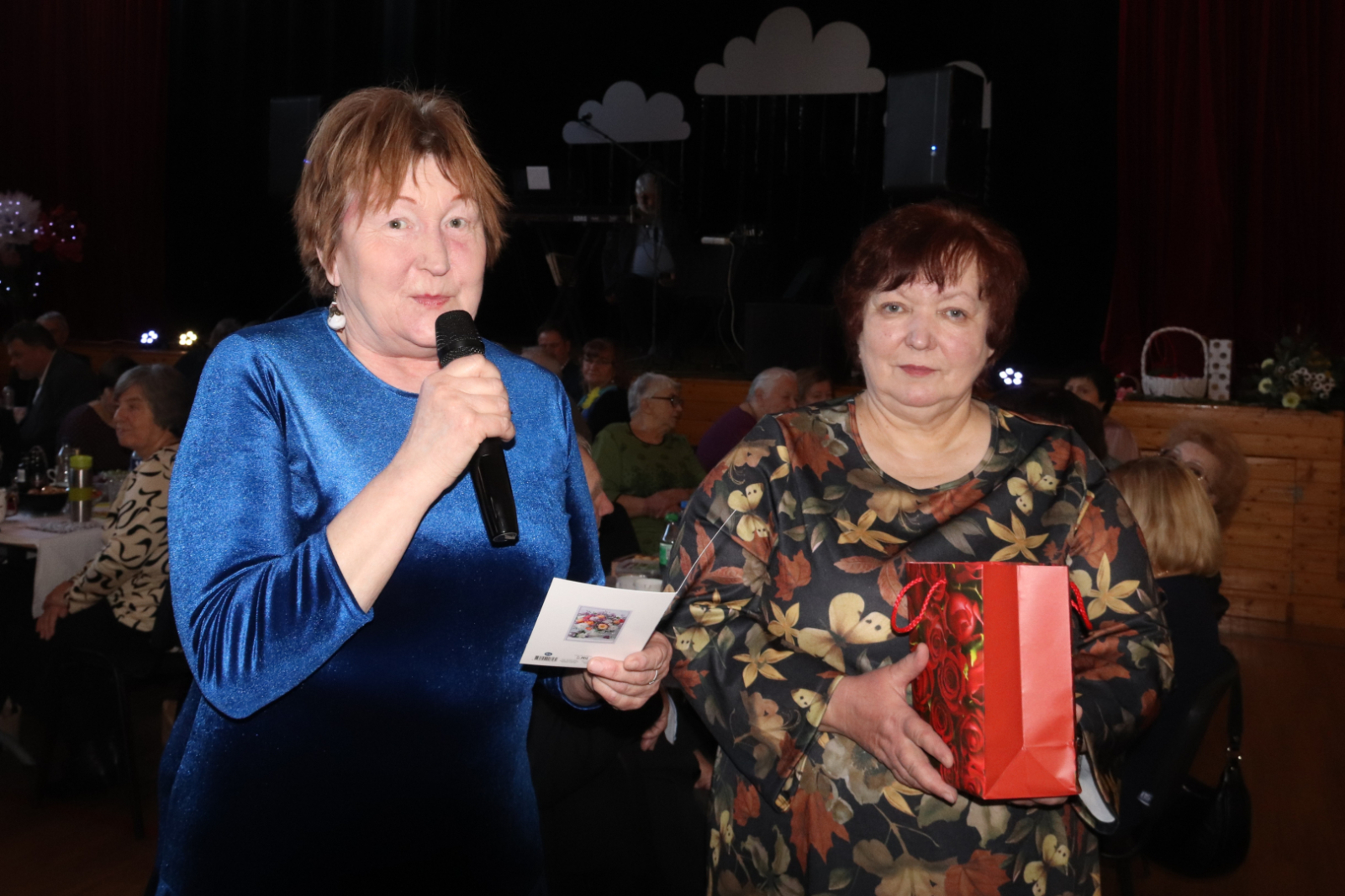 Sudrabotās melodijās notika apdāvināšanās