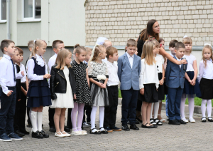 Pirmklasnieki arī sniedz uzrunu