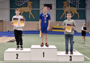 300 metru U12 zēnu pjedestāls
