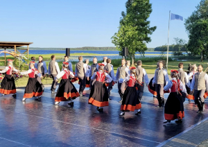 Dejo tautas deju kolektīvs