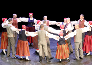 Dejo tautas deju kolektīvs