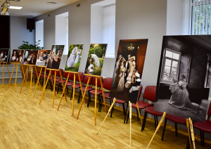 Gleznas Popes kultūras namā