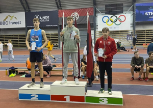 Sportisti ar diplomiem