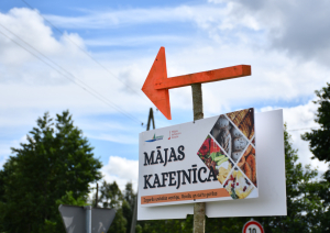 Norāde uz mājas kafejnīcu