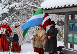 Ovišu Lašu placī atklāj laimes pastkasti