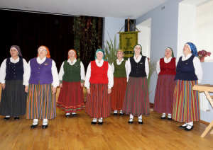 Dzied folkloras kopa