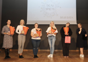 Deju kolektīvu vadītāji