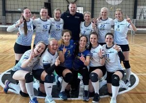 Ventspils novada sieviešu volejbola komandas meitenes iegūst 1. vietu Tukuma čempionātā