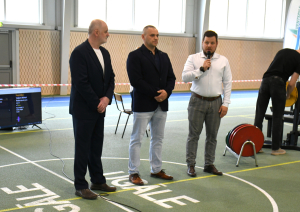 Organizatoru uzruna