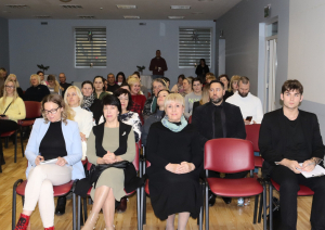 Popē notika vecāku konference