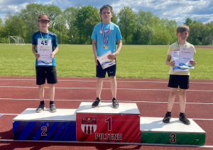Sportisti ar diplomiem