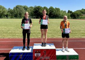 Sportisti ar diplomiem