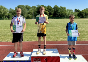 Sportisti ar diplomiem