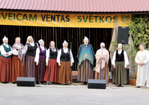 Dzied folkloras kopas