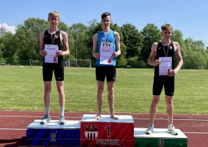 Sportisti ar diplomiem
