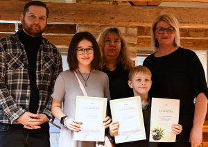 Noskaidroti skolēni, kuri pārstāvēs Ventspils novadu skatuves runas konkursā Talsos