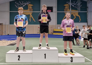 Lodes grūšanas U14 puišu pjedestāls