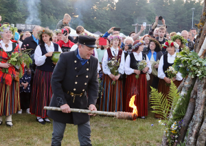Tiek iedegts ugunskurs