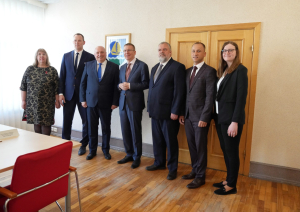 Valsts prezidents un pašvaldības pārstāvji