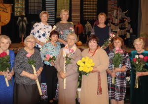 Ances kultūras namā “Paukers” kopā ar tuvākiem un tālākiem viesiem nosvinēja savu 30. jubileju, svētkus apvienojot ar tradicionālo amatnieku spietu