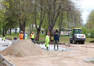Piltenē notiek remontdarbi