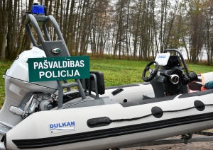 Ventspils novada pašvaldības policija zivju resursu aizsardzības pasākumus turpmāk būs iespēja veikt upēs, ezeros un arī piekrastes ūdeņos
